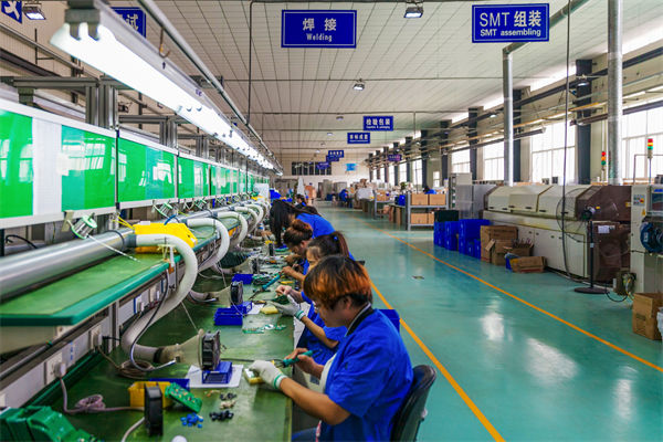 中企電話被美客戶打爆：一船難求，關聯企業年度經營（yíng）計劃怎麽看？