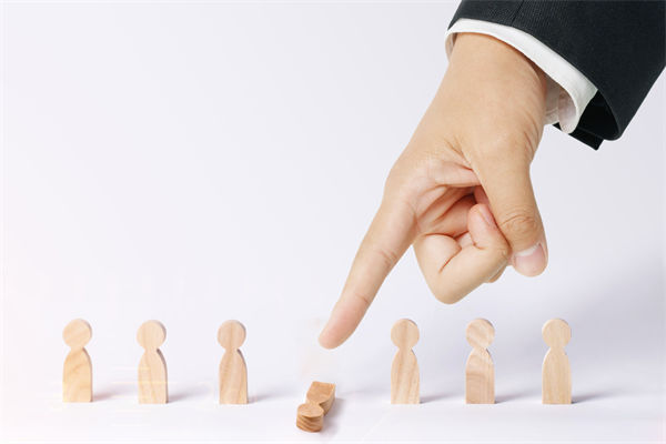 人力資源（yuán）角（jiǎo）度（dù）分析：白宮國安會涉華事務人員全被解雇（gù）