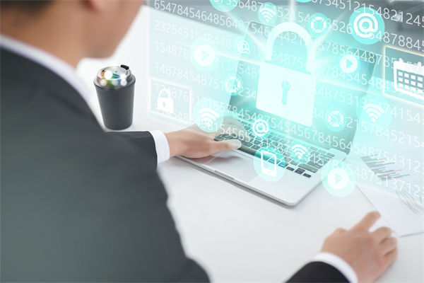 科研人員違規使用AI致泄密，企業組織規劃有何啟示？