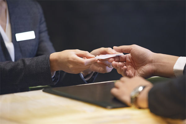 三亞7199元一晚的酒店蟲（chóng）子成群，精益生產怎麽看？