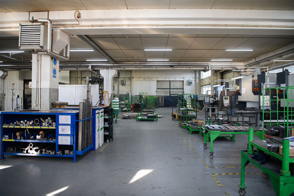 專業的（de）精（jīng）益生產服務公（gōng）司有哪些，能消除現場七大浪費嗎？