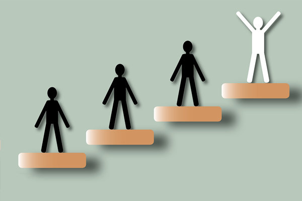 本土（tǔ）駐廠（chǎng）企業年度（dù）經（jīng）營計劃谘詢公司選哪家，能落地目標拆解不？